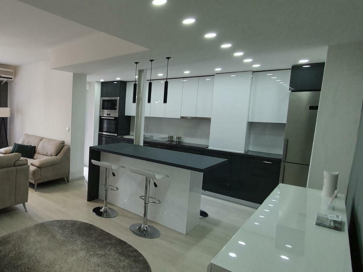 City Center Apartment Skopje Exterior photo
